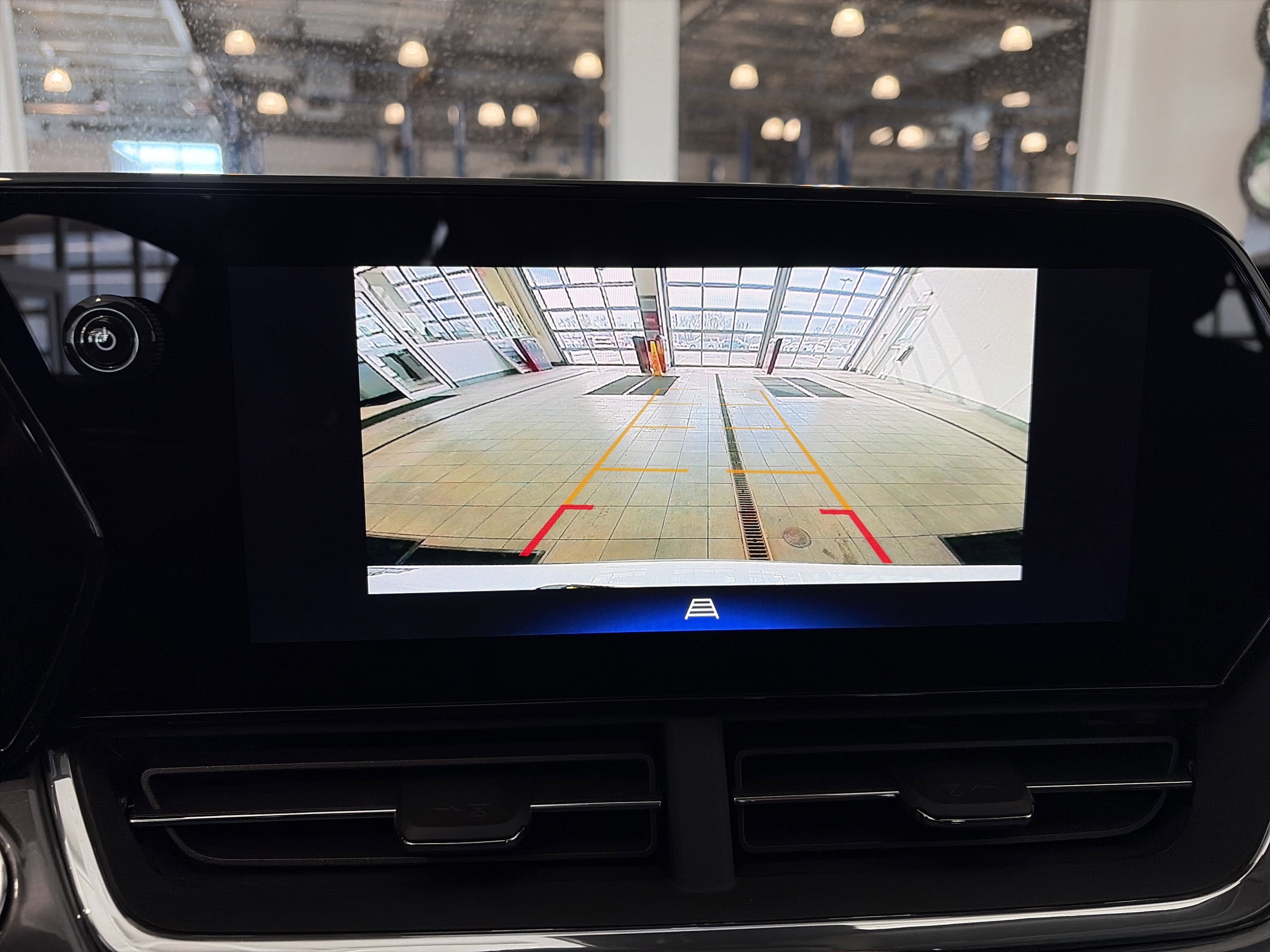 New 2026 Chevrolet Trax ACTIV w/ Driver Confidence Package image 18