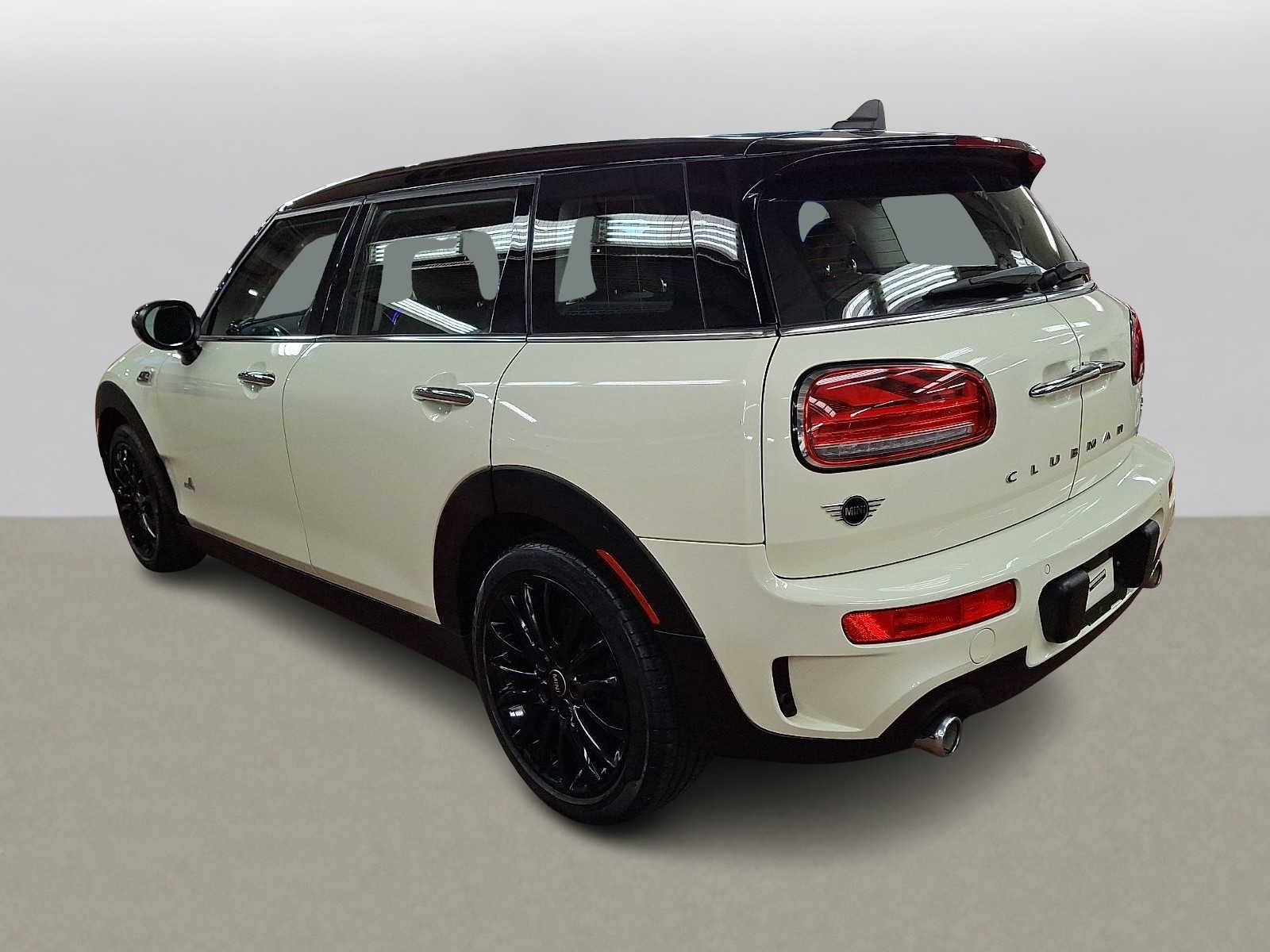 Certified 2023 MINI Cooper Clubman S AWD/4WD image 5