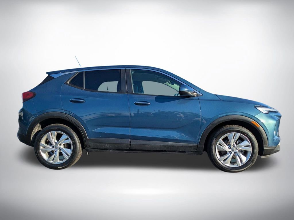 Used 2024 Buick Encore GX Preferred image 3