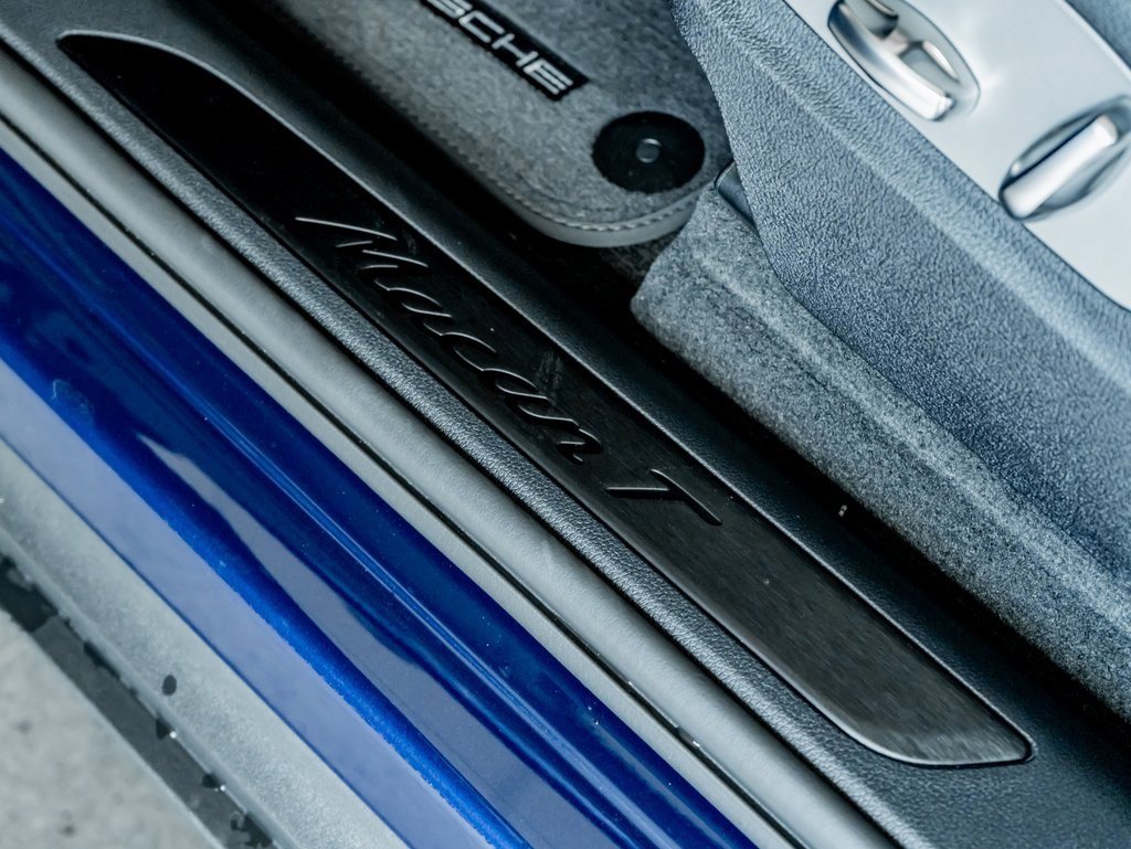 New 2026 Porsche Macan Turbo image 14