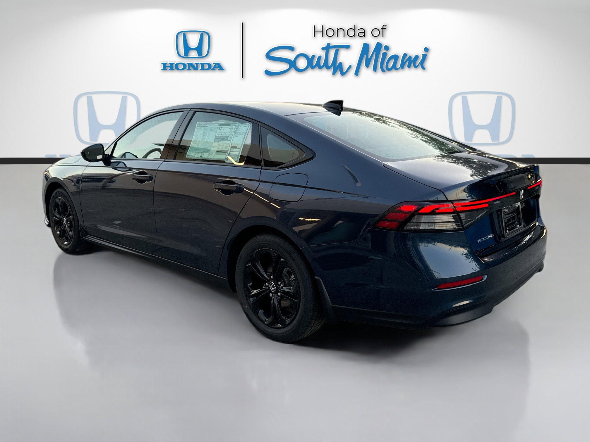 New 2025 Honda Accord SE image 4