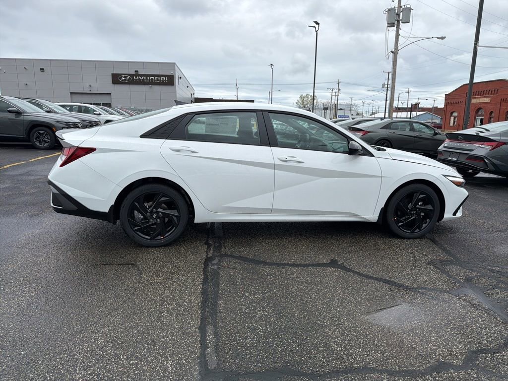 New 2026 Hyundai Elantra Sport FWD image 8