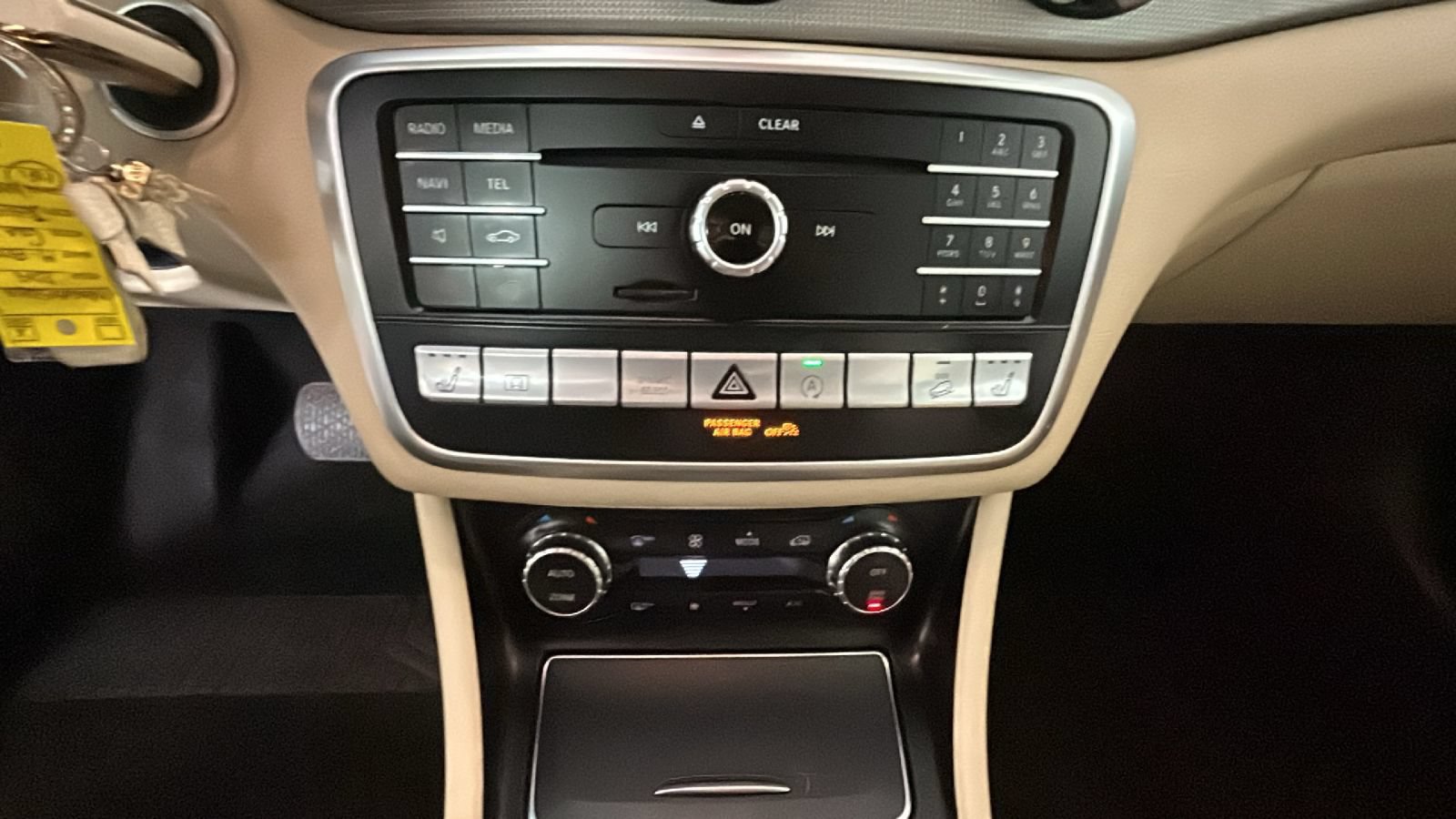 Used 2019 Mercedes-Benz GLA 250 4MATIC image 20