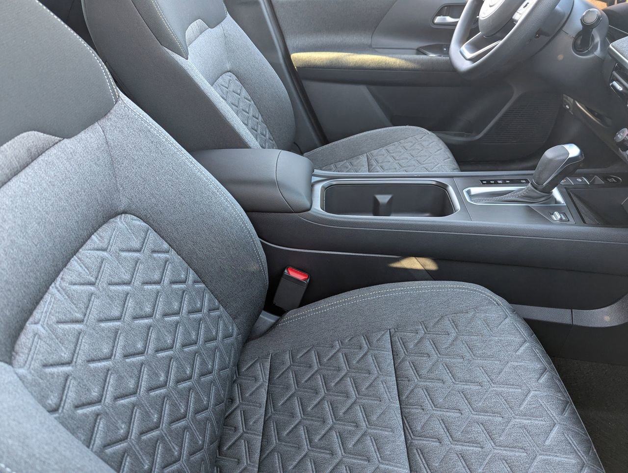 New 2026 Nissan Kicks SV image 29