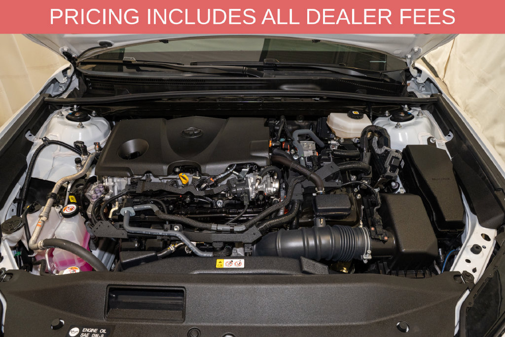 Used 2025 Toyota Camry SE FWD image 19
