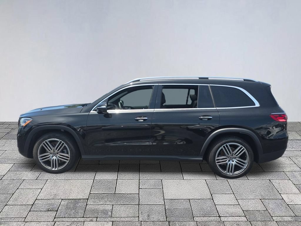 Certified 2025 Mercedes-Benz GLS 450 4MATIC image 4