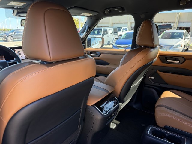 Used 2026 Nissan Armada SL w/ Captain's Chari Seat Package RWD image 24