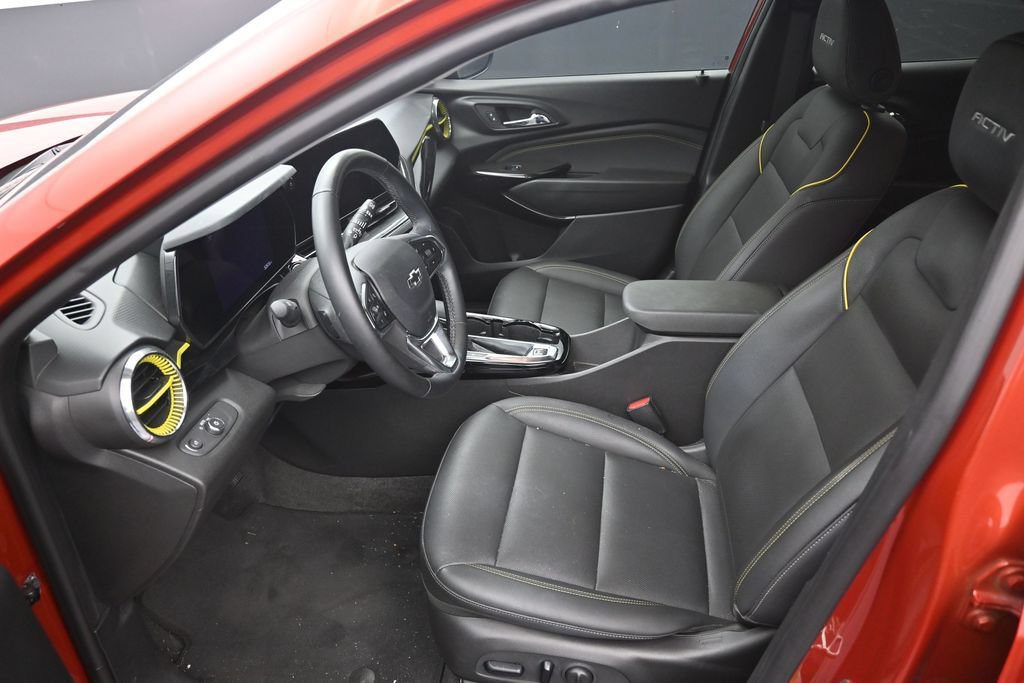 Used 2024 Chevrolet Trax ACTIV w/ Driver Confidence Package FWD image 10