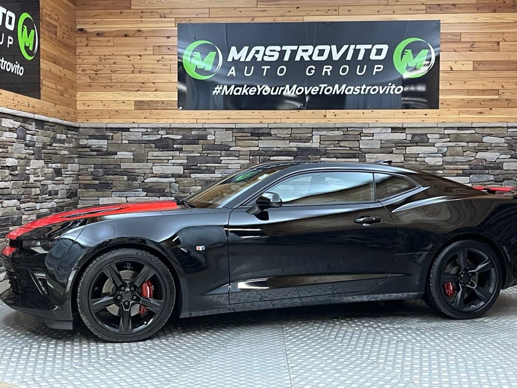 Used 2016 Chevrolet Camaro SS RWD image 10