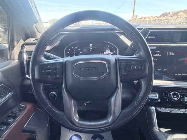 Used 2024 GMC Sierra 2500 Denali Ultimate AWD/4WD image 9