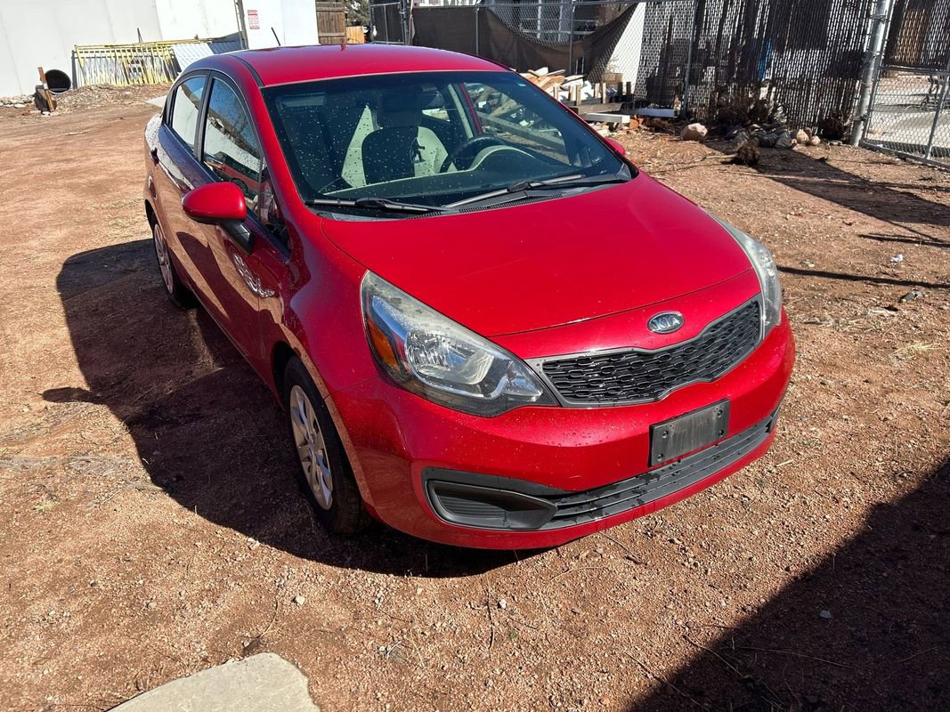 Used 2012 Kia Rio LX image 2