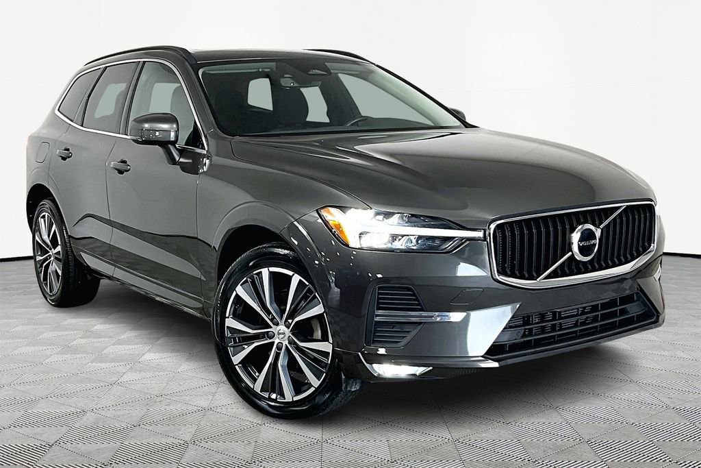 Used 2022 Volvo XC60 B5 Momentum