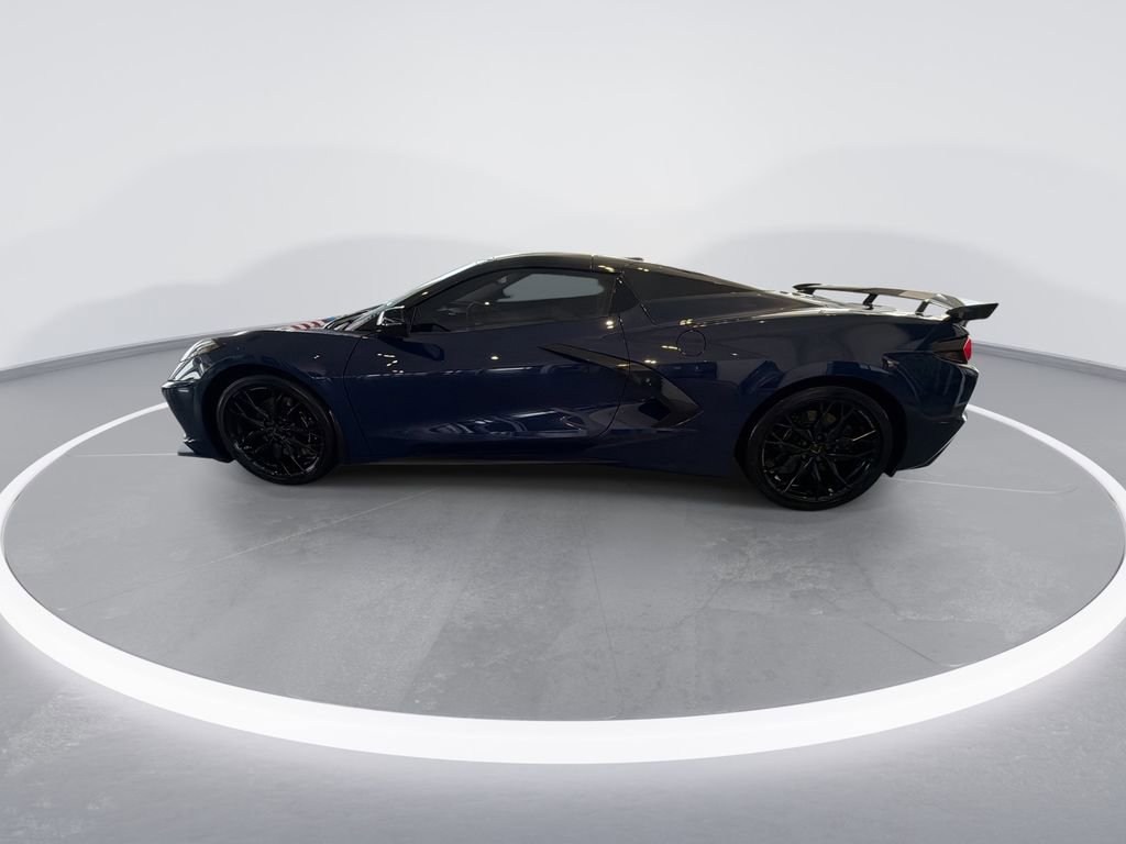 Used 2025 Chevrolet Corvette Stingray Premium Conv w/ Z51 Performance Package RWD image 5