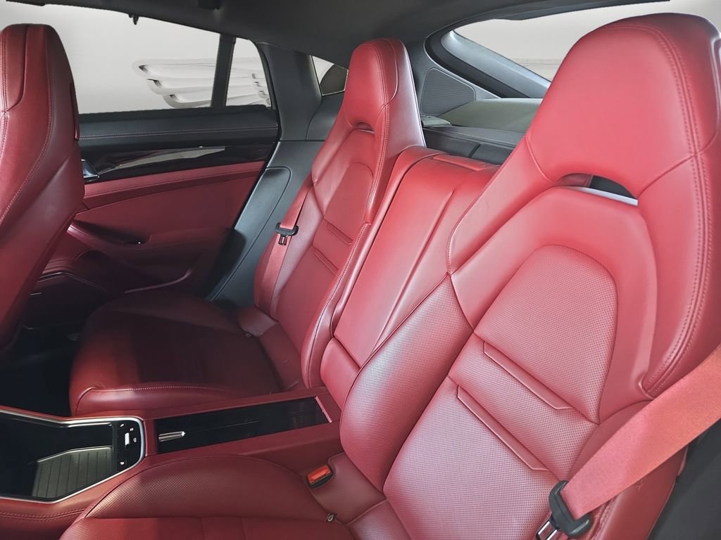 Used 2018 Porsche Panamera 4S w/ Premium Package Plus AWD/4WD image 12