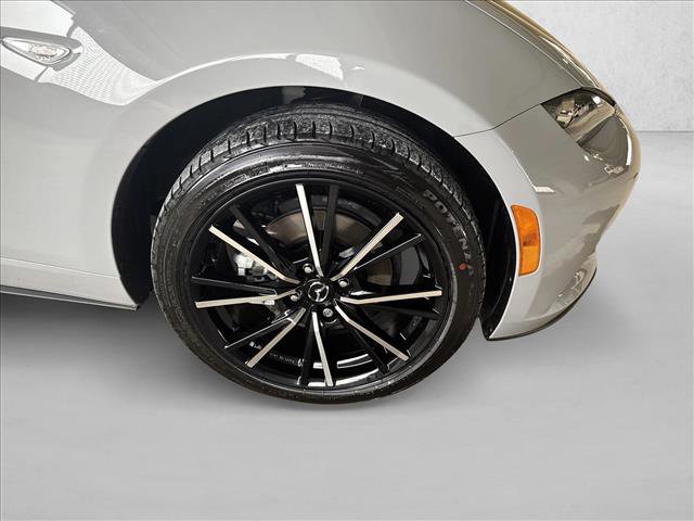Used 2024 MAZDA MX-5 Miata RF Grand Touring image 10