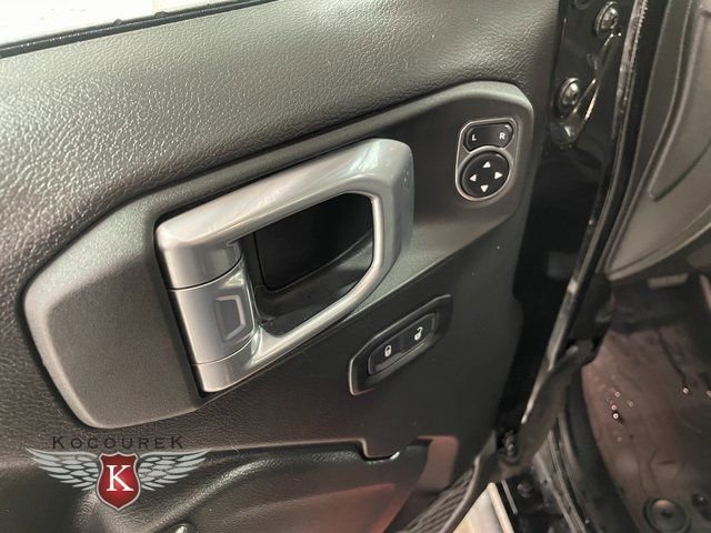 Used 2023 Jeep Gladiator Rubicon w/ Trailer Tow Package image 20