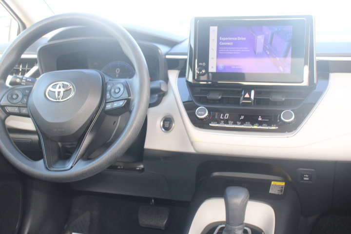 Certified 2026 Toyota Corolla LE w/ LE Premium Package FWD image 22