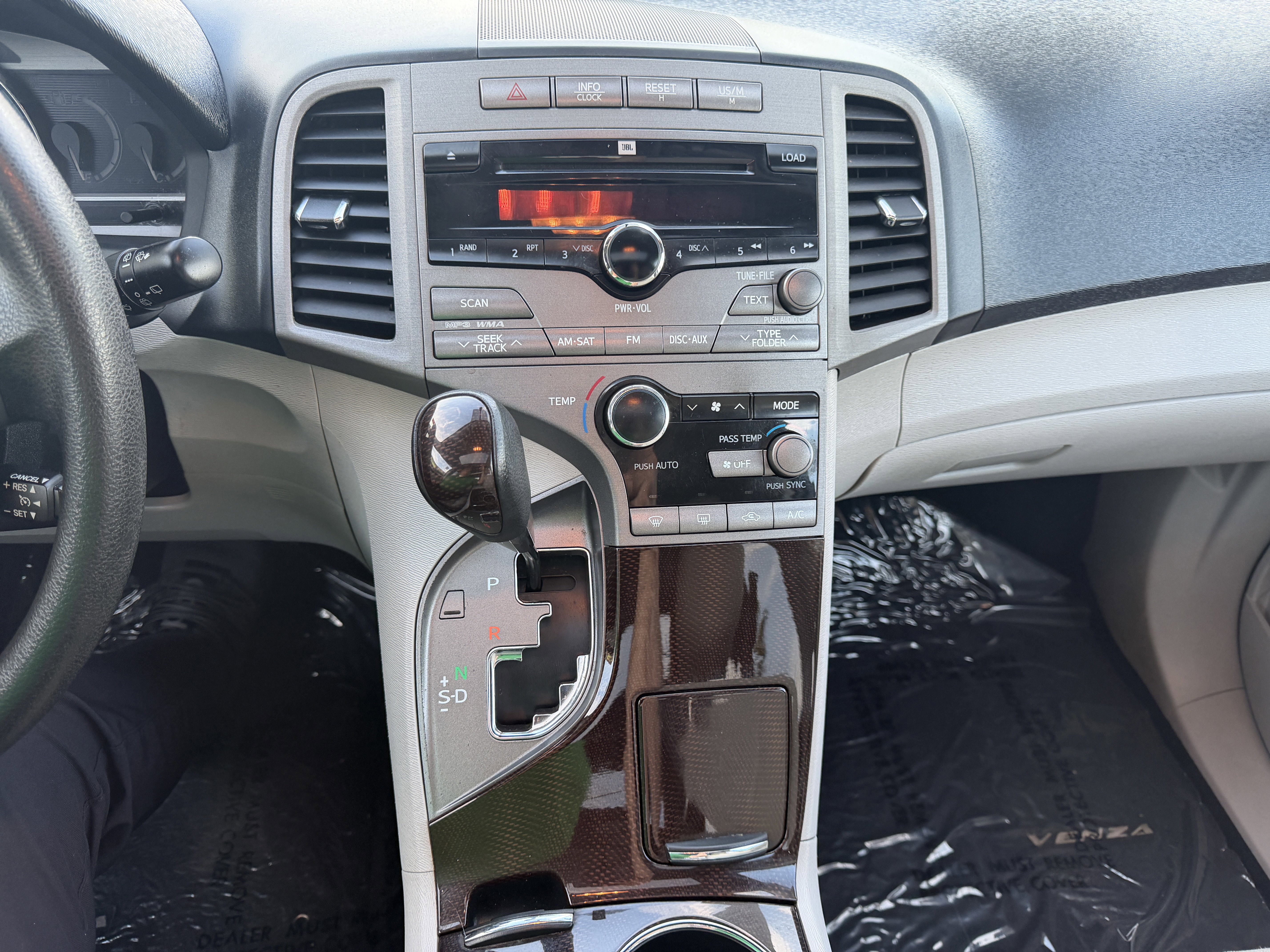 Used 2009 Toyota Venza image 21