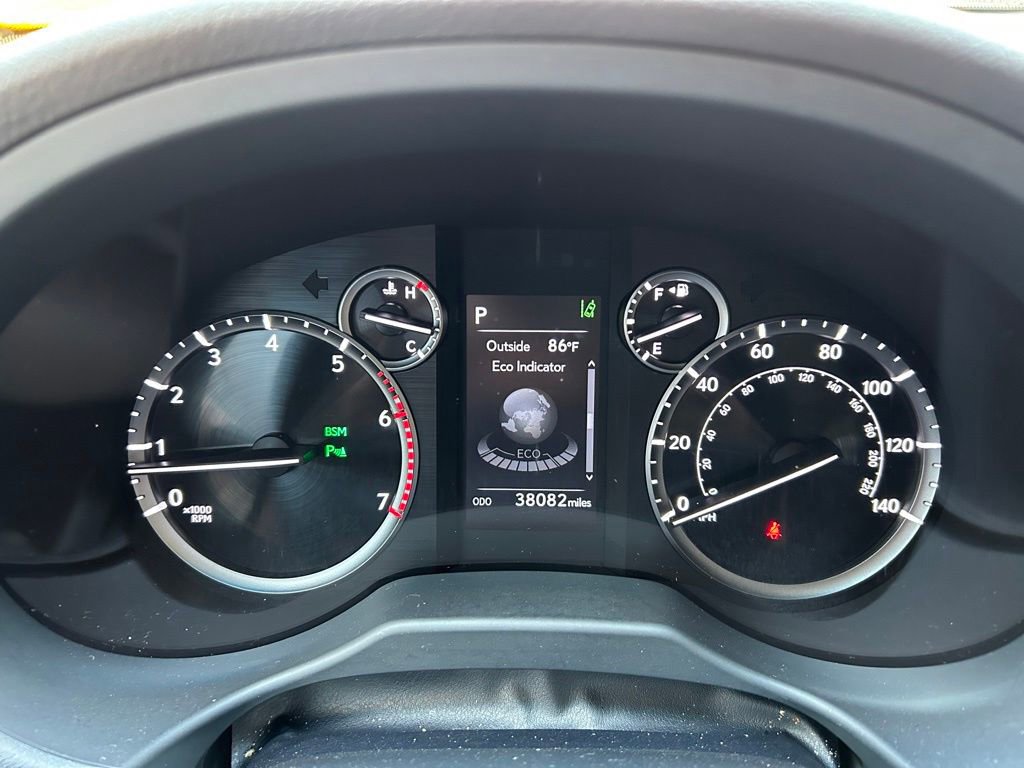 Used 2022 Lexus GX 460 Premium w/ Premium Package image 30