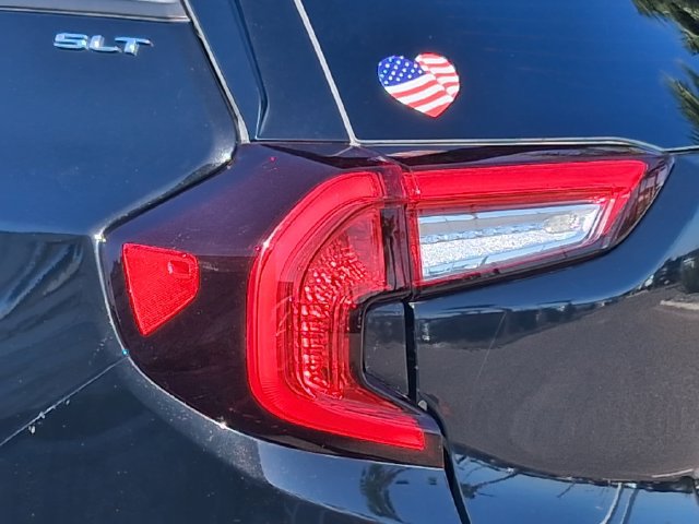Used 2023 GMC Terrain SLT AWD/4WD image 8