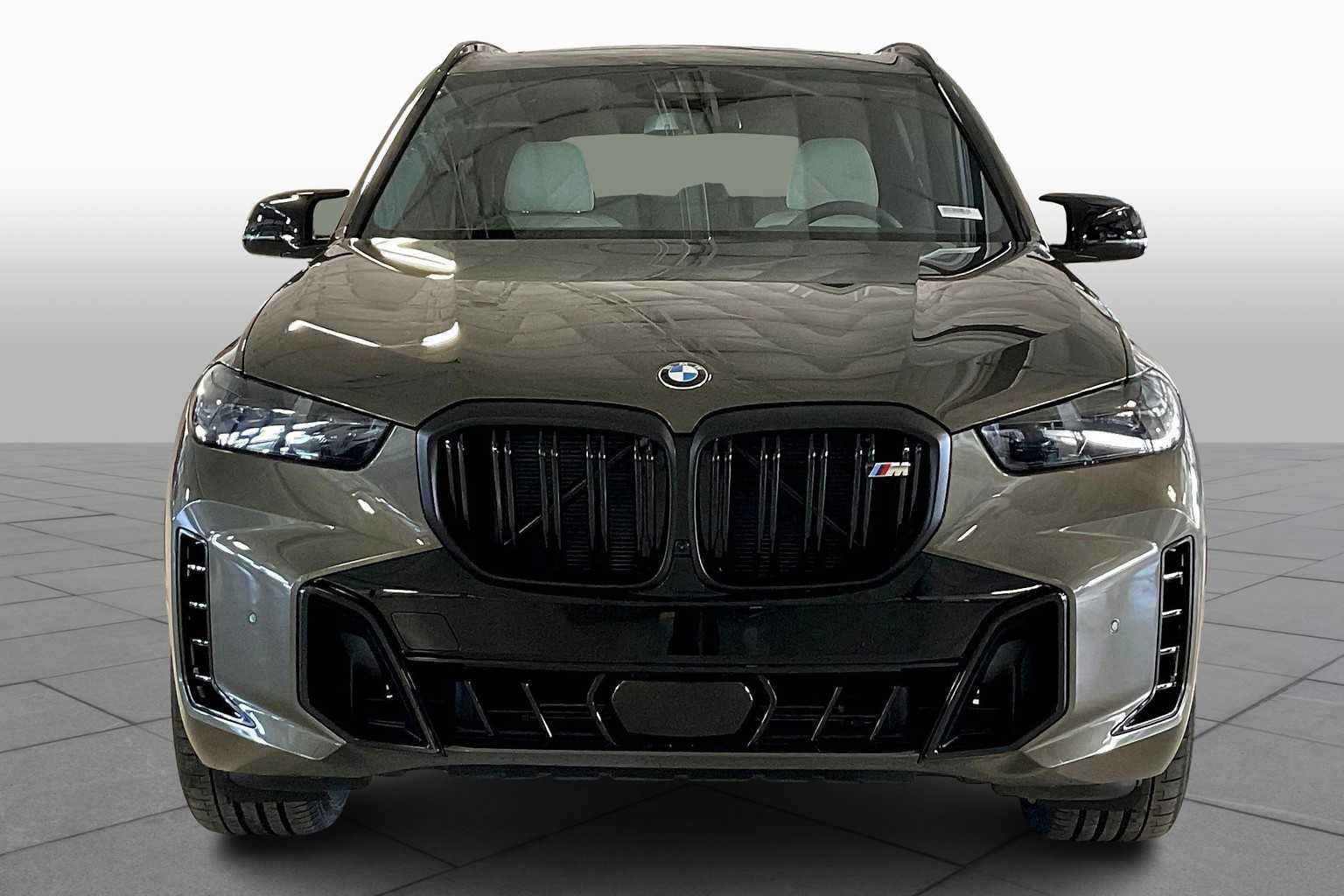 New 2026 BMW X5 M60i w/ Climate Comfort Package image 3
