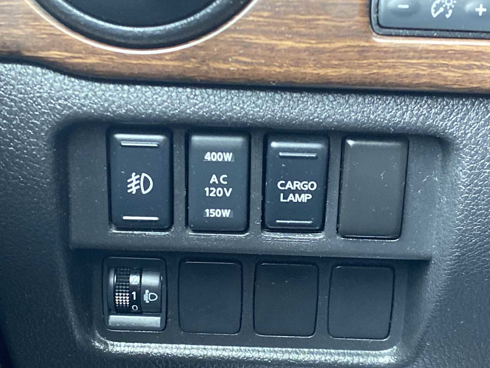 Used 2018 Nissan Titan Platinum Reserve w/ Platinum Utility Package image 27