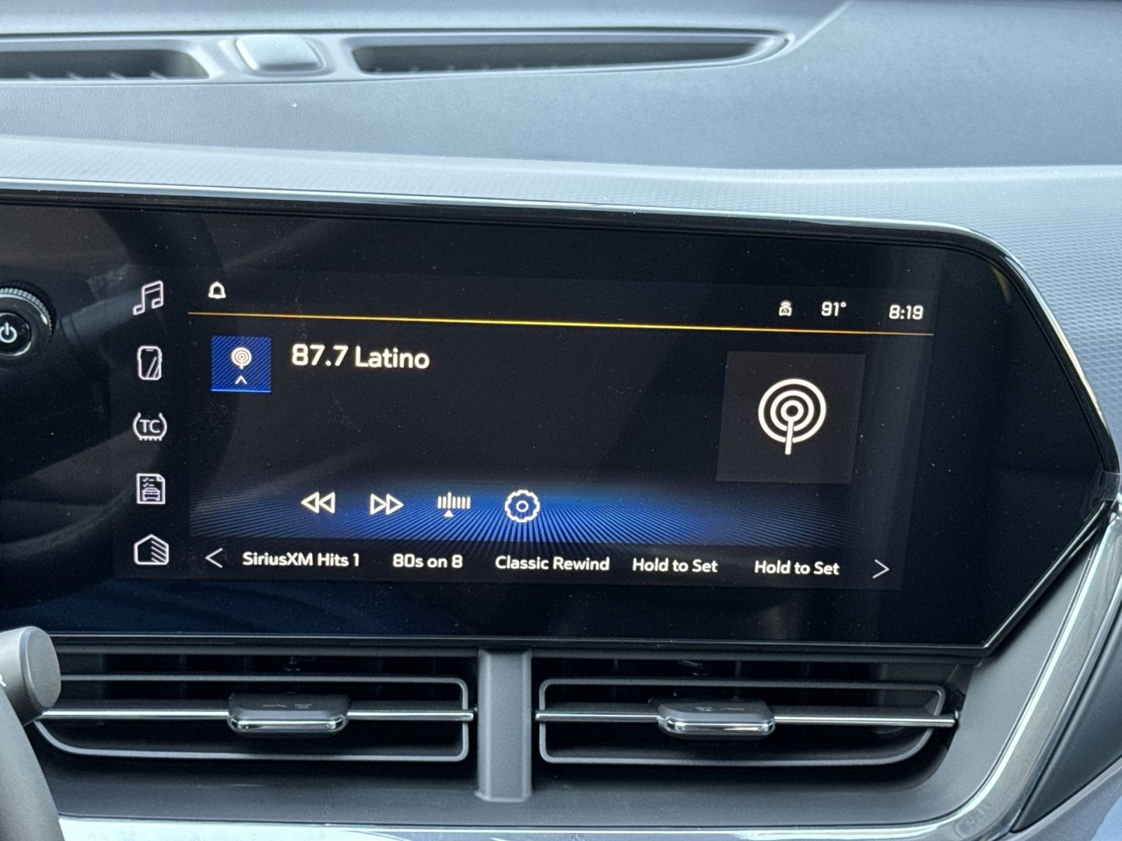 New 2026 Chevrolet Trax ACTIV FWD image 18