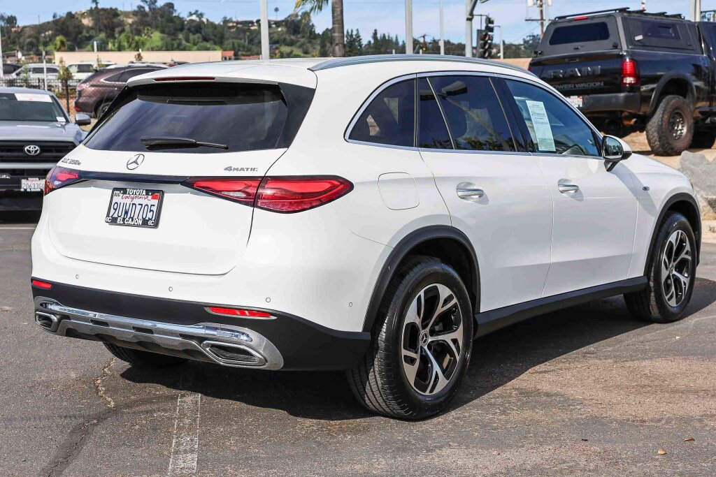 Used 2025 Mercedes-Benz GLC 350e 4MATIC image 21