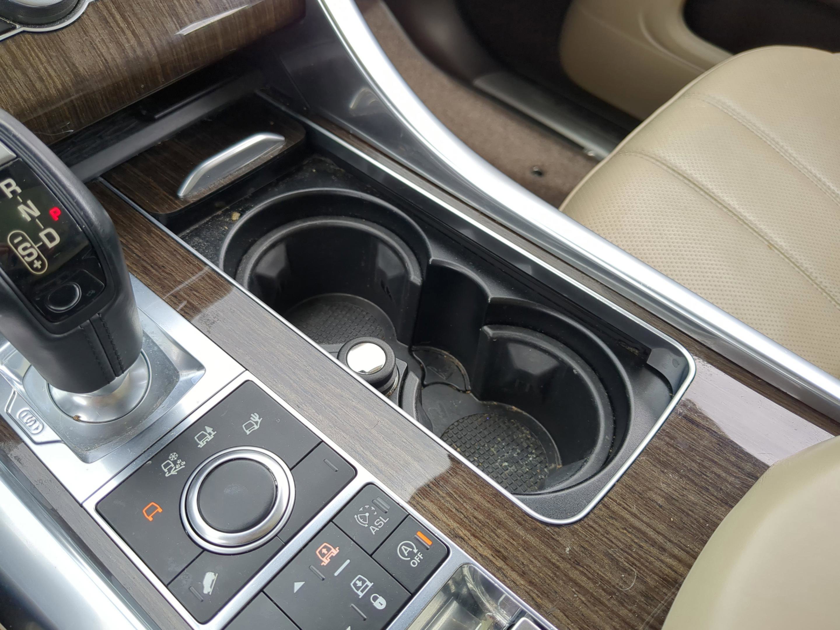 Used 2016 Land Rover Range Rover Sport HSE image 15