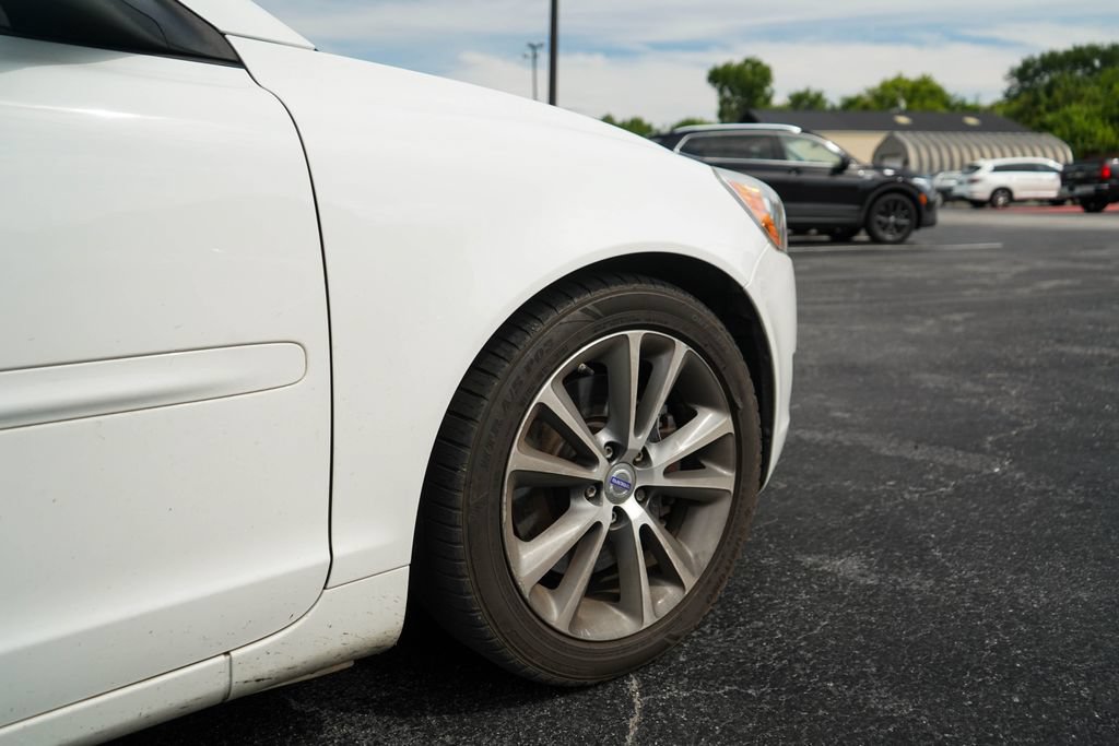 Used 2013 Volvo C70 T5 FWD image 17