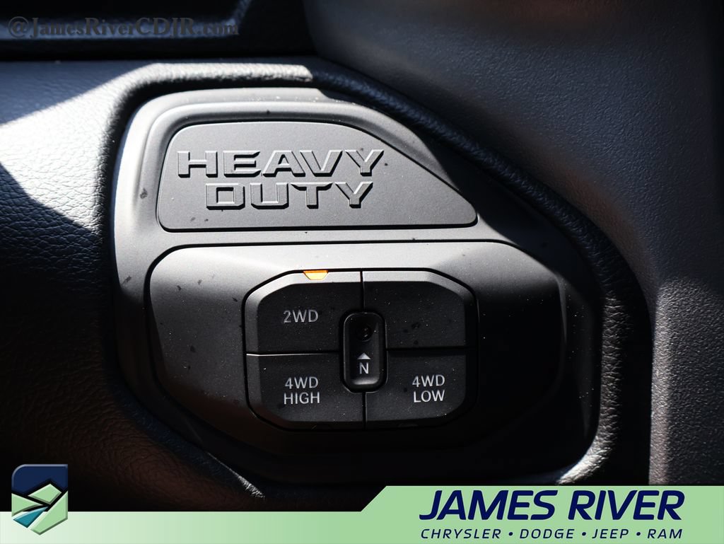 Used 2025 RAM 2500 Big Horn AWD/4WD image 26