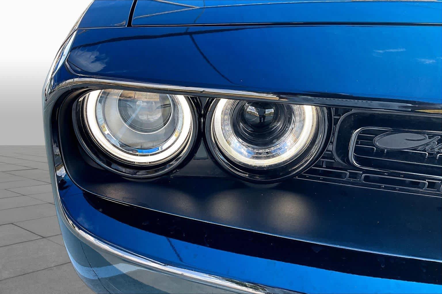 Used 2022 Dodge Challenger R/T w/ Blacktop Package RWD image 25