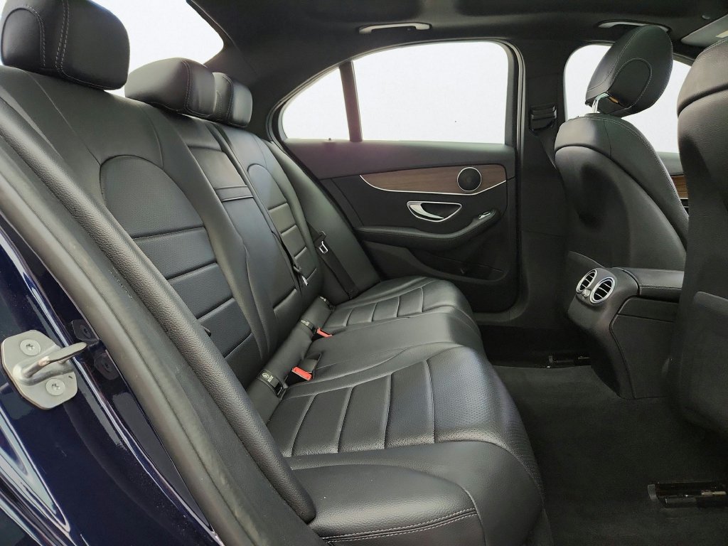 Used 2019 Mercedes-Benz C 300 4MATIC Sedan image 30