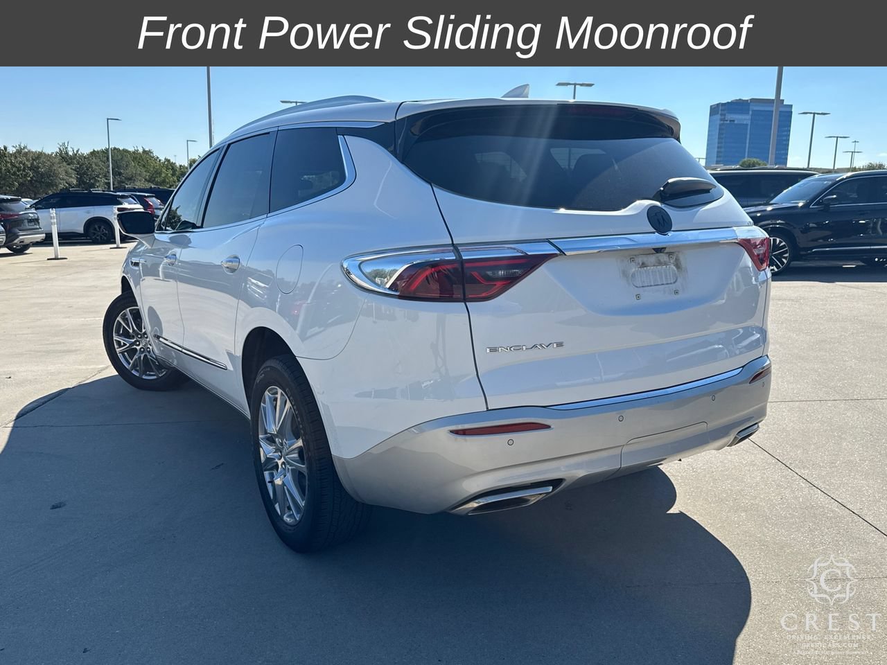 Used 2024 Buick Enclave Essence w/ Experience Buick Package FWD image 3