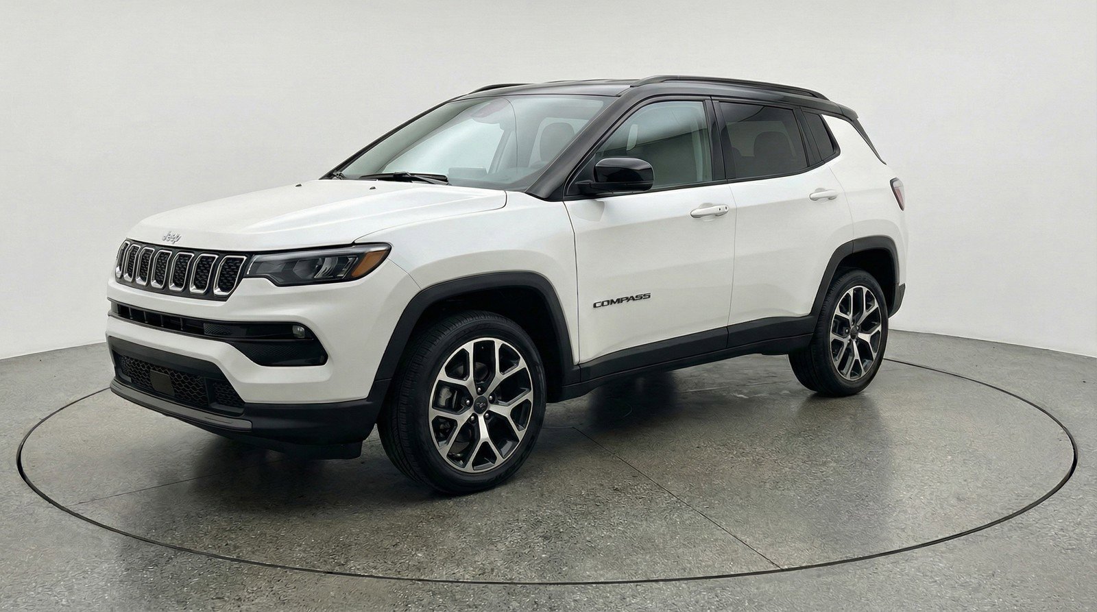 Used 2025 Jeep Compass Limited AWD/4WD image 3