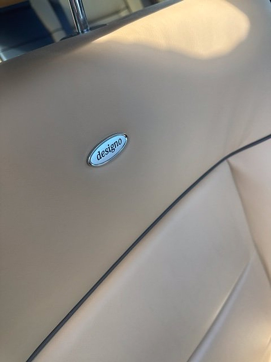 Used 2016 Mercedes-Benz E 350 4MATIC Sedan image 6
