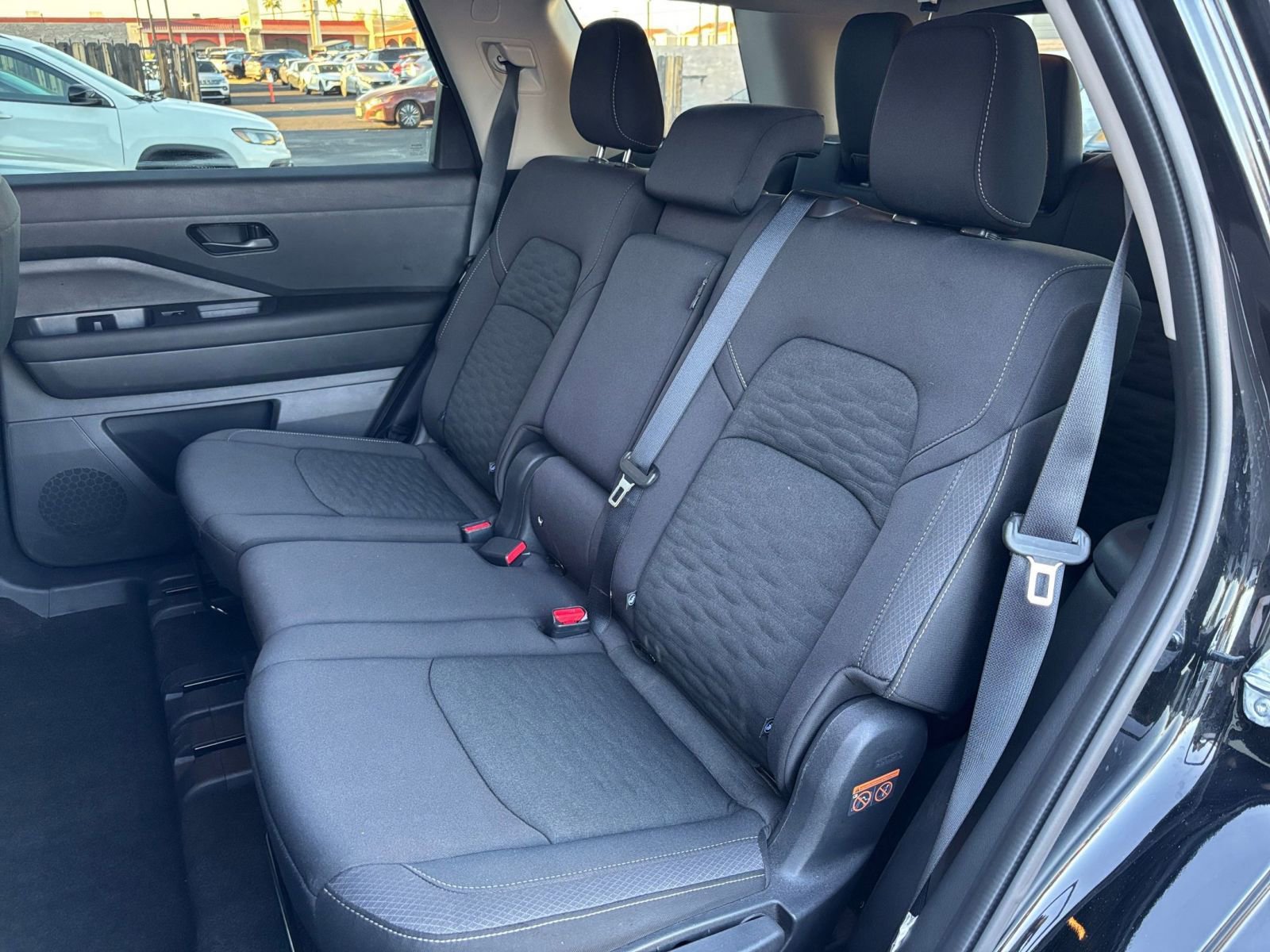 Used 2025 Nissan Pathfinder SV AWD/4WD image 41