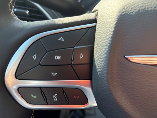 New 2026 Chrysler Pacifica Select image 27