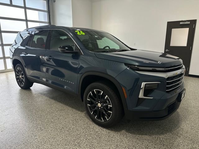 New 2026 Chevrolet Traverse LT w/ Sun and Wheel Package image 3