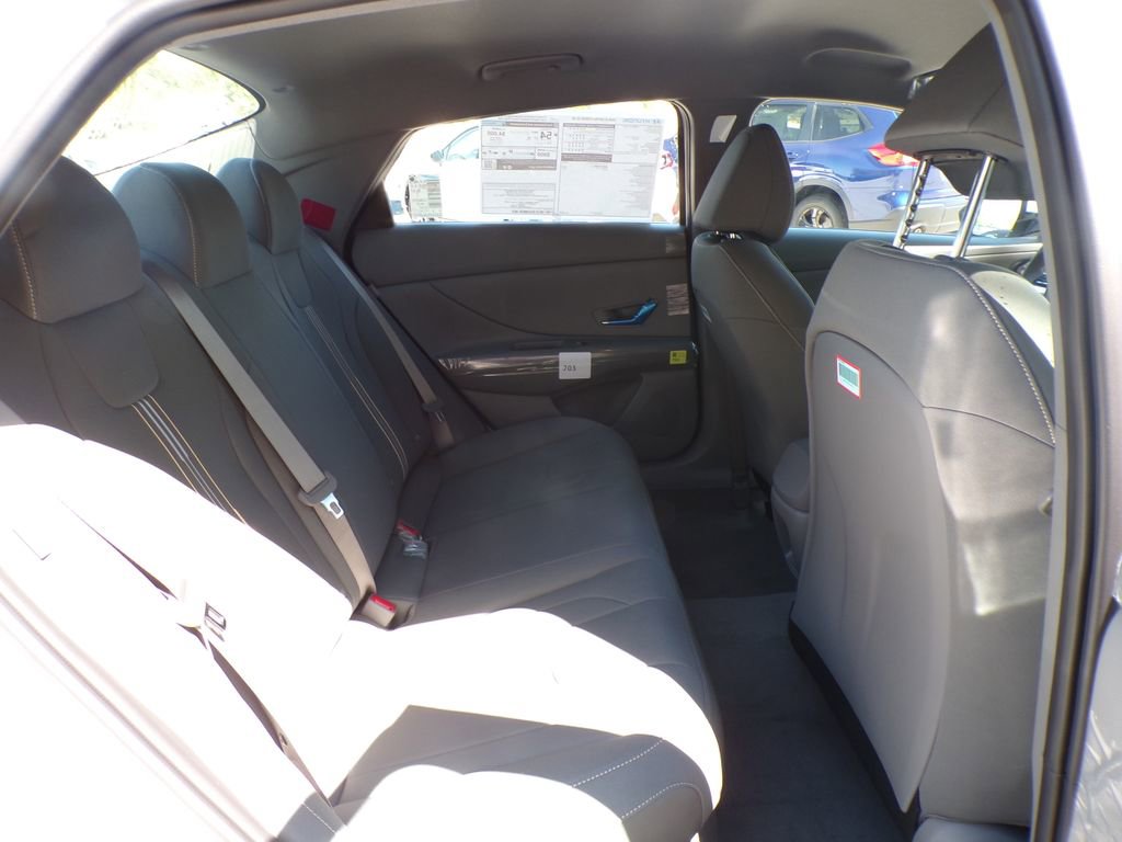 New 2026 Hyundai Elantra Hybrid FWD image 19