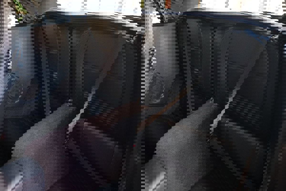 Used 2004 Porsche 911 Carrera image 23