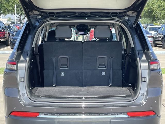Used 2021 Jeep Grand Cherokee L Limited RWD image 28
