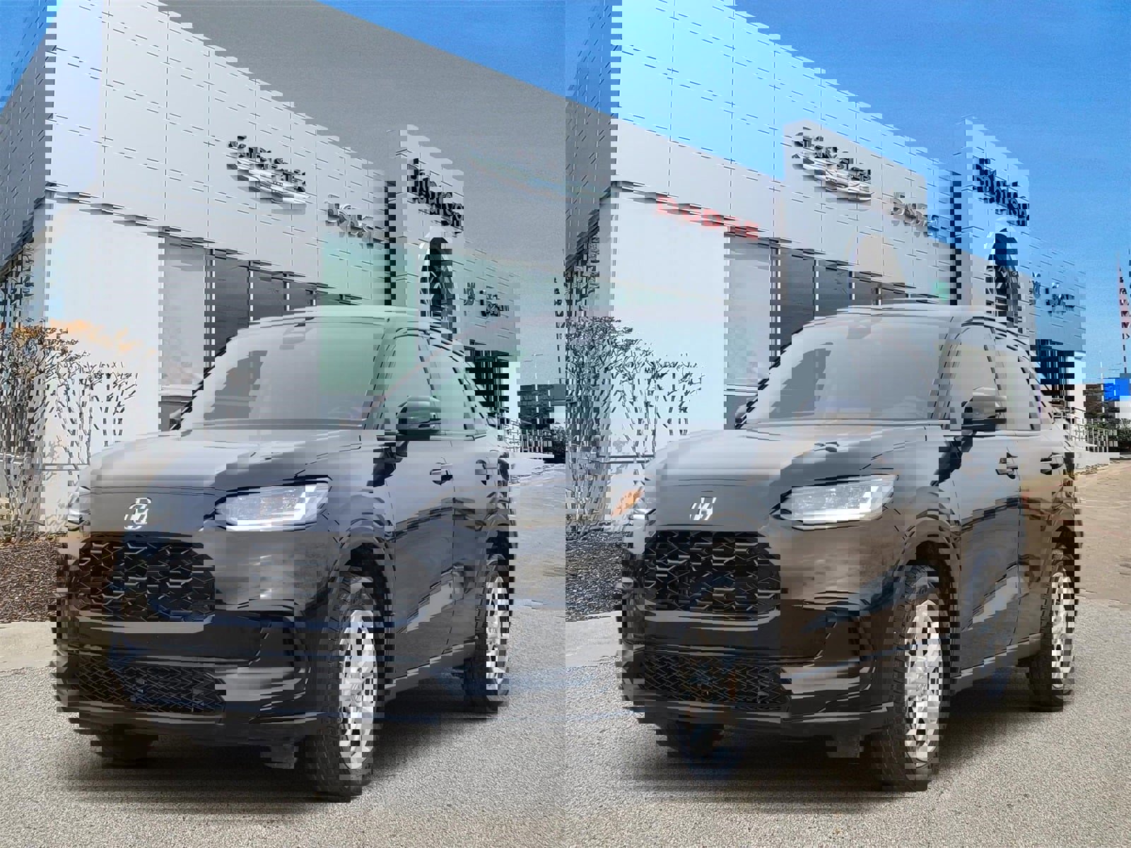 Used 2024 Honda HR-V LX image 2