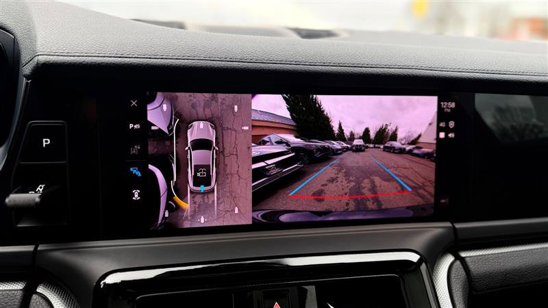 Used 2025 Porsche Panamera 4 w/ Premium Package image 41