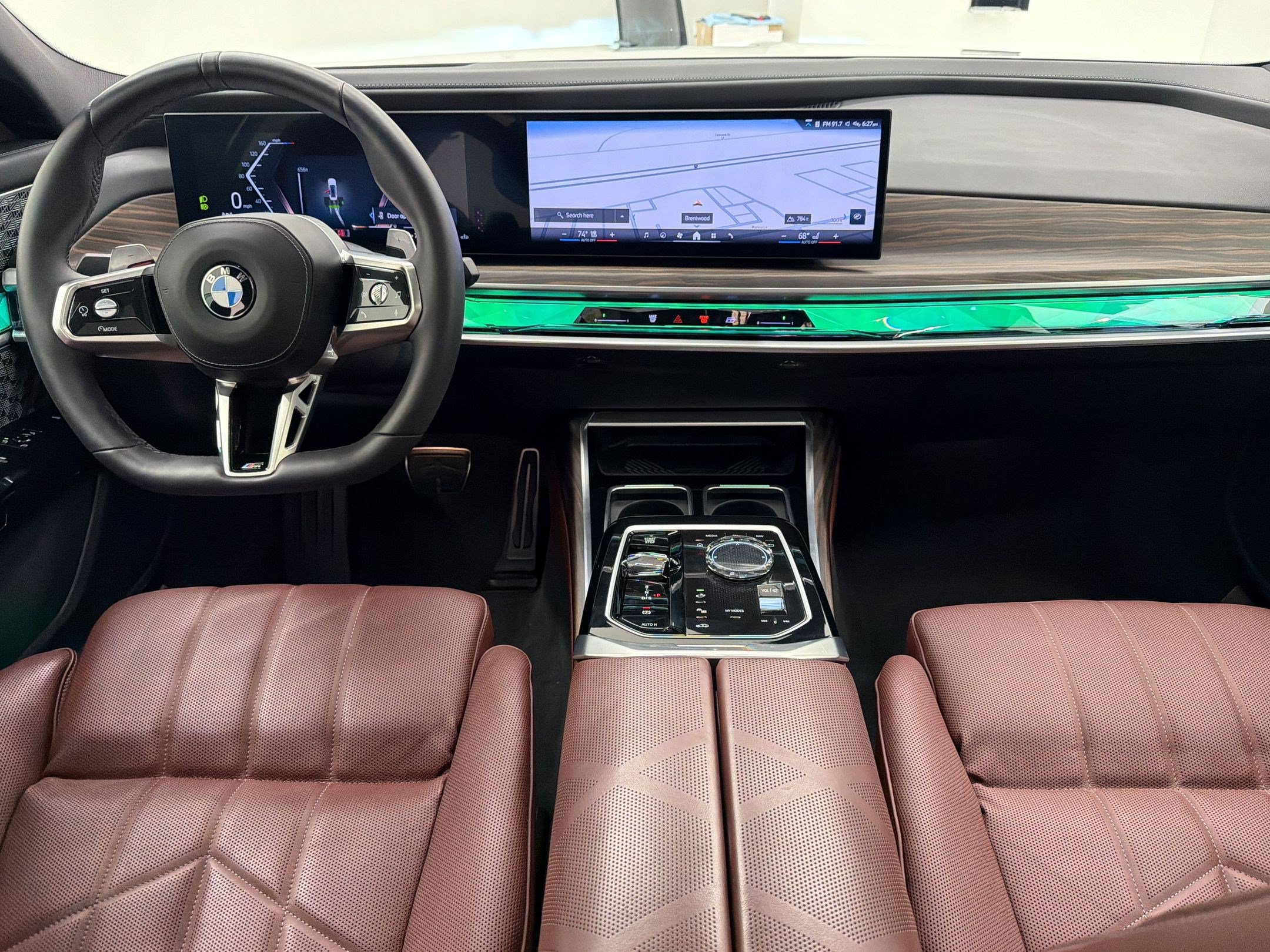 Certified 2025 BMW 760i xDrive AWD/4WD image 15