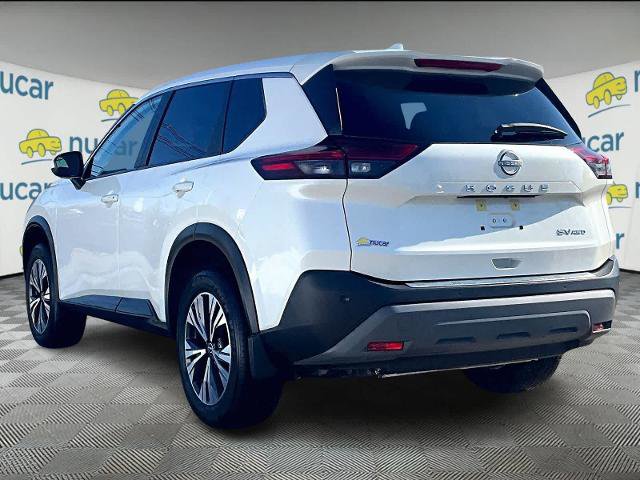 Certified 2023 Nissan Rogue SV image 4