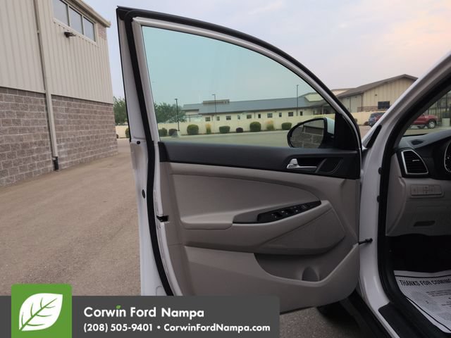 Used 2019 Hyundai Tucson SE w/ Cargo Package AWD/4WD image 10
