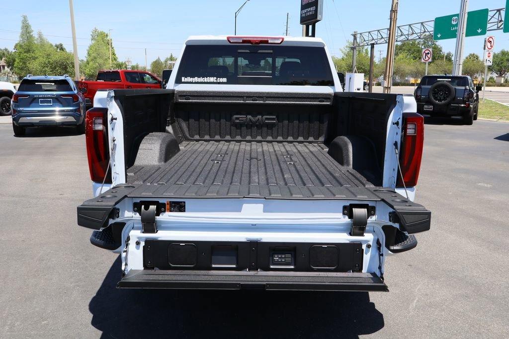 New 2026 GMC Sierra 2500 Denali Ultimate AWD/4WD image 7