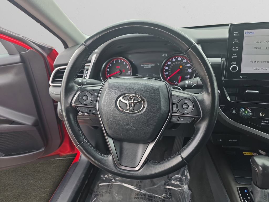 Used 2023 Toyota Camry XSE image 13