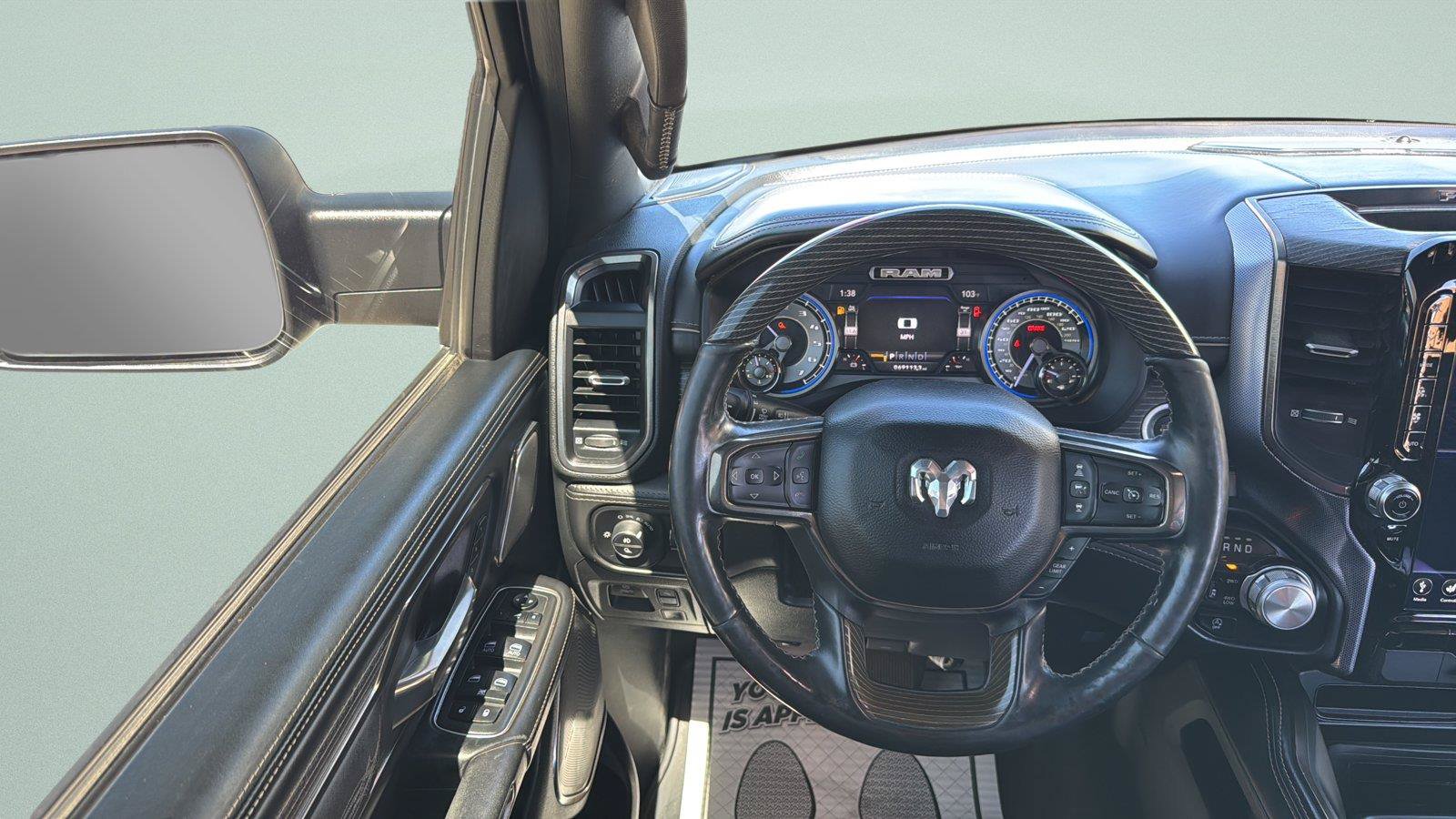 Used 2020 RAM 1500 Limited w/ Black Appearance Package AWD/4WD image 19